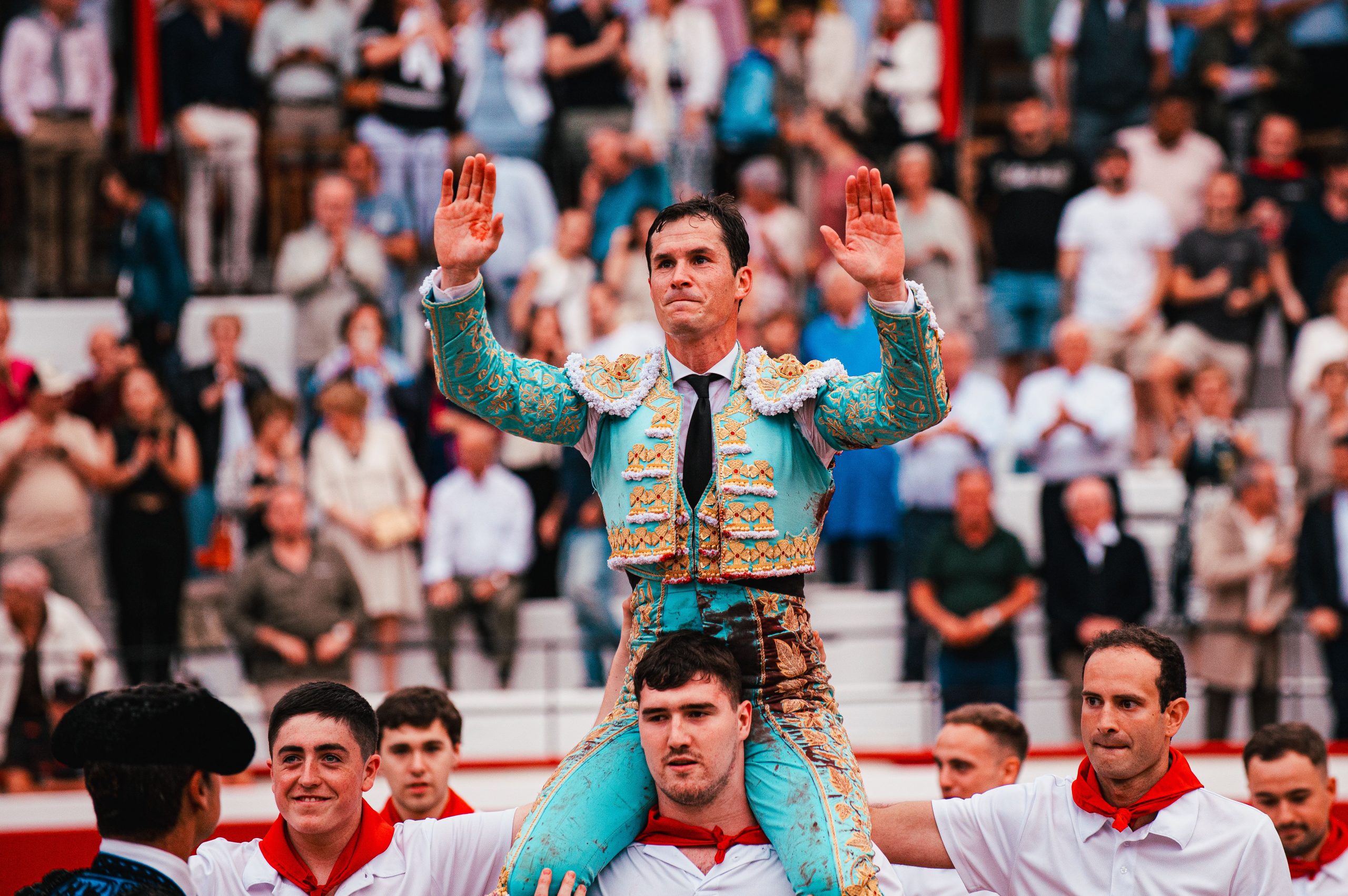 Daniel Luque se proclama, una vez más, como el gran triunfador de Azpeitia, destacándose en la feria del Río Urola
