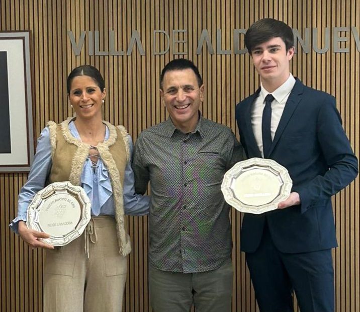 Mario Vilau, abanderado del toreo catalán, recibe el Racimo de Oro 2024 en Aldeanueva de Ebro