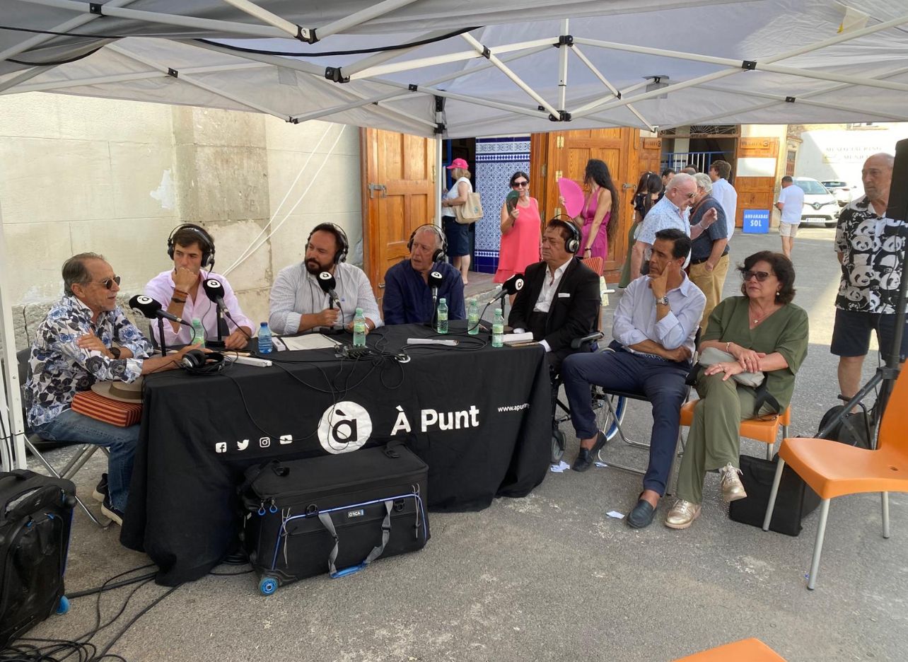 "Terra de Bous", el programa de À Punt Radio de información taurina, en directo este viernes desde la plaza de toros de Alicante