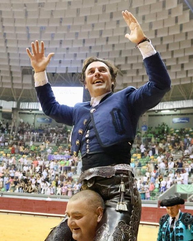 Andy Cartagena, revolución espectacular en el Coliseum