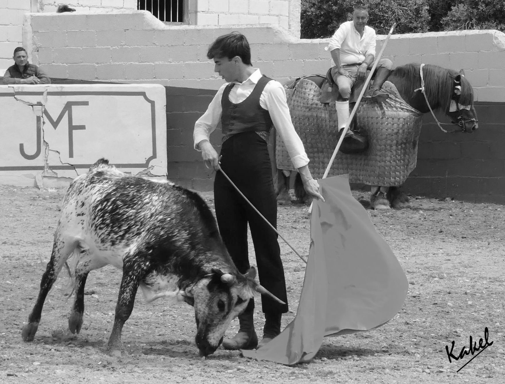 Tomás González se prepara en casa de 'Los Maños' con la vista puesta en Boujan