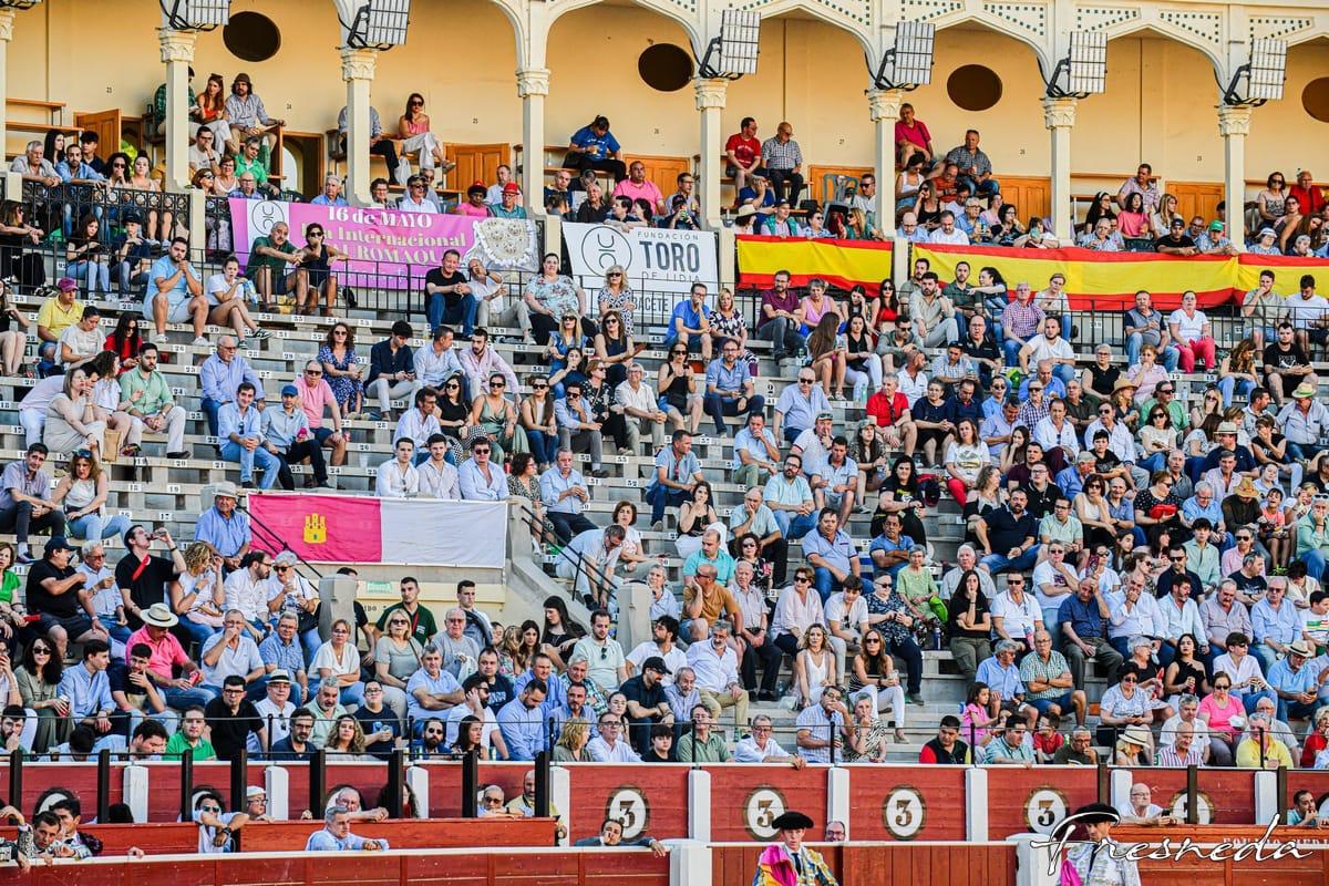 Castilla-La Mancha Media recibe el Premio del Capítulo de la Fundación Toro de Lidia en Albacete 2025