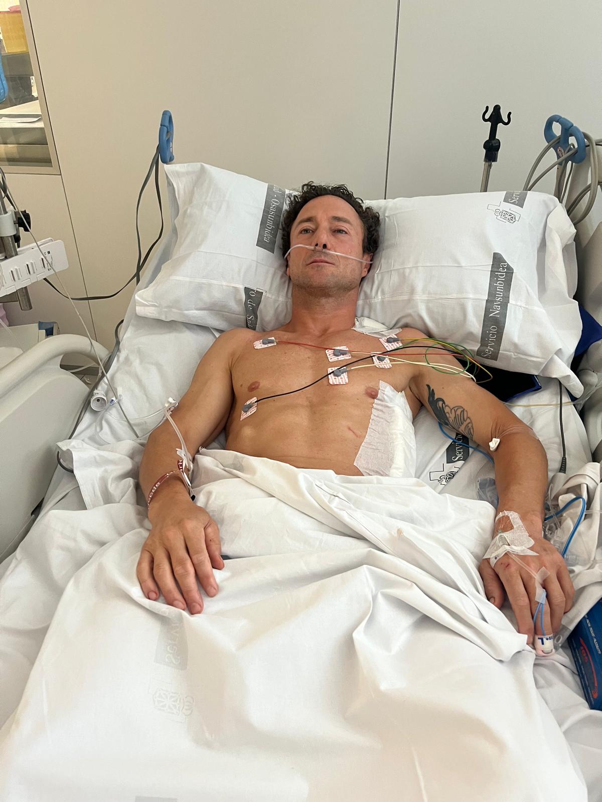 Rafaelillo, ingresado en la UCI con ocho costillas rotas y neumotórax tras la cogida en Pamplona