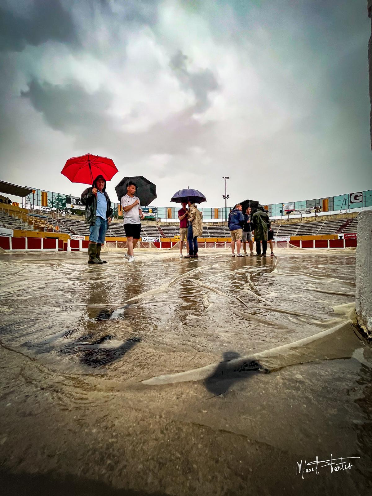 La lluvia obliga a suspender la corrida inaugural de la feria de Céret