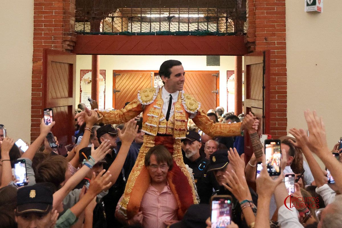 Juan Ortega abre la puerta grande de el Bibio en una importante tarde