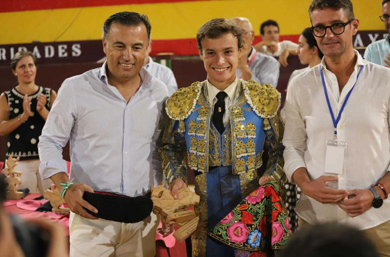 Javier Torres ‘Bombita’ se alzó Triunfador; el plantel se repartió un total de trece orejas en una gran final muy disputada