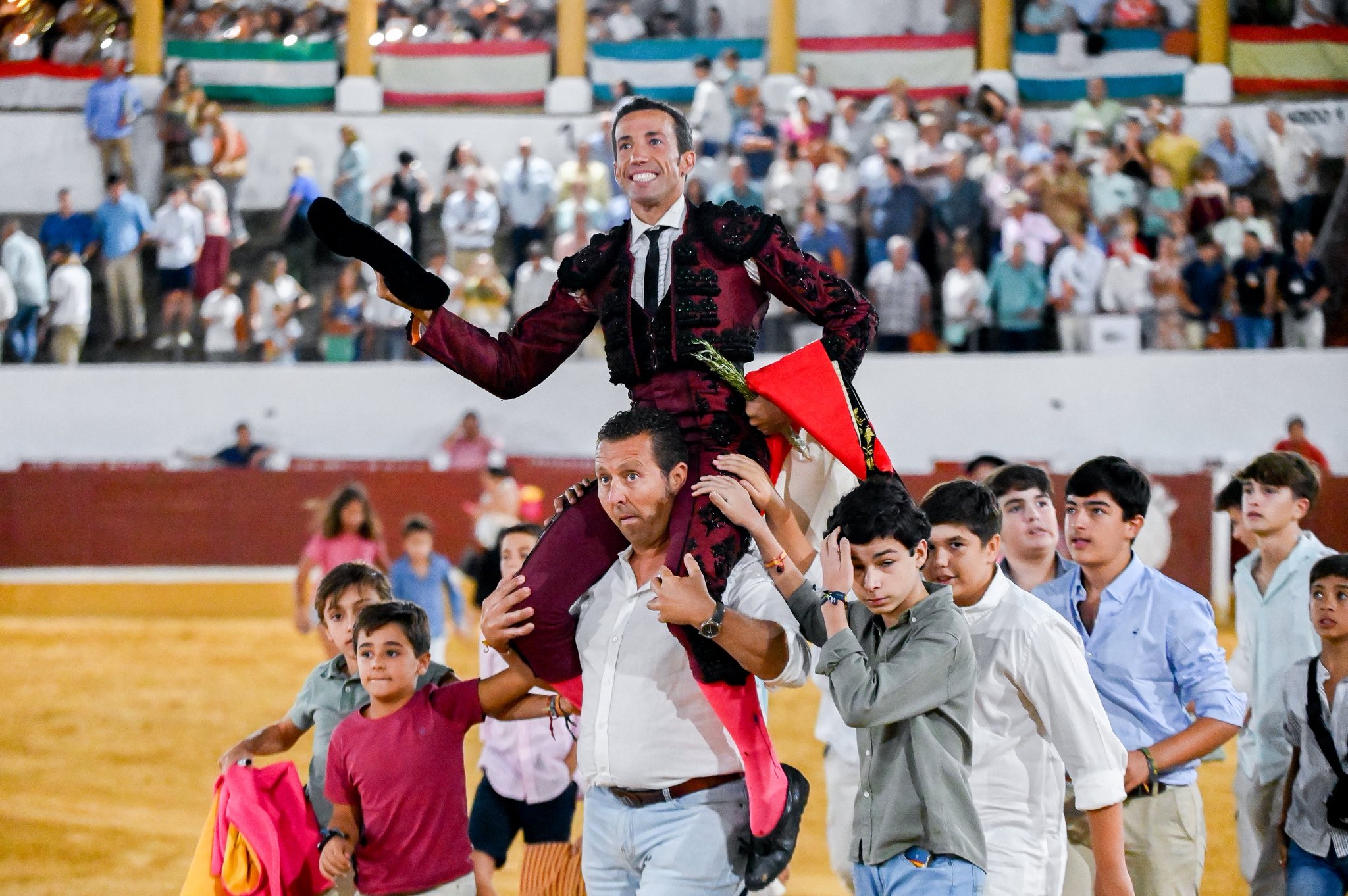 Arrollador David de Miranda, pleno con cuatro orejas en Aracena
