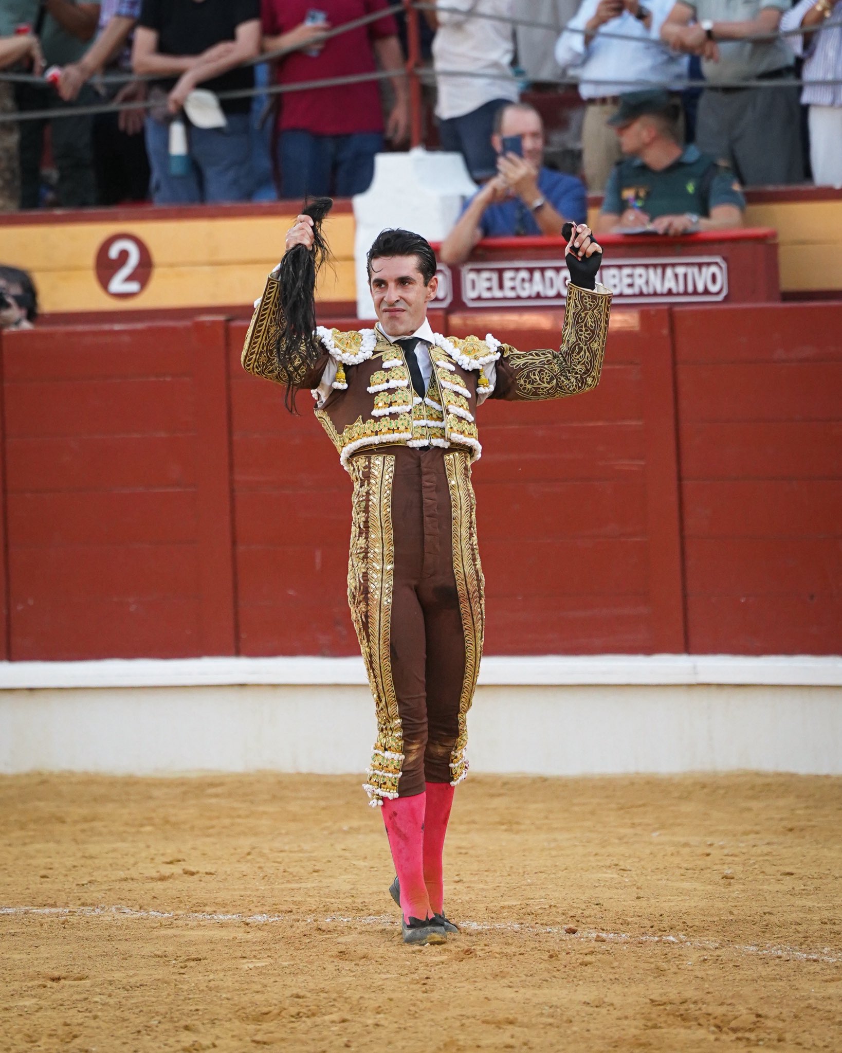 Talavante indulta a Desgreñado en Almagro y firma otra tarde histórica