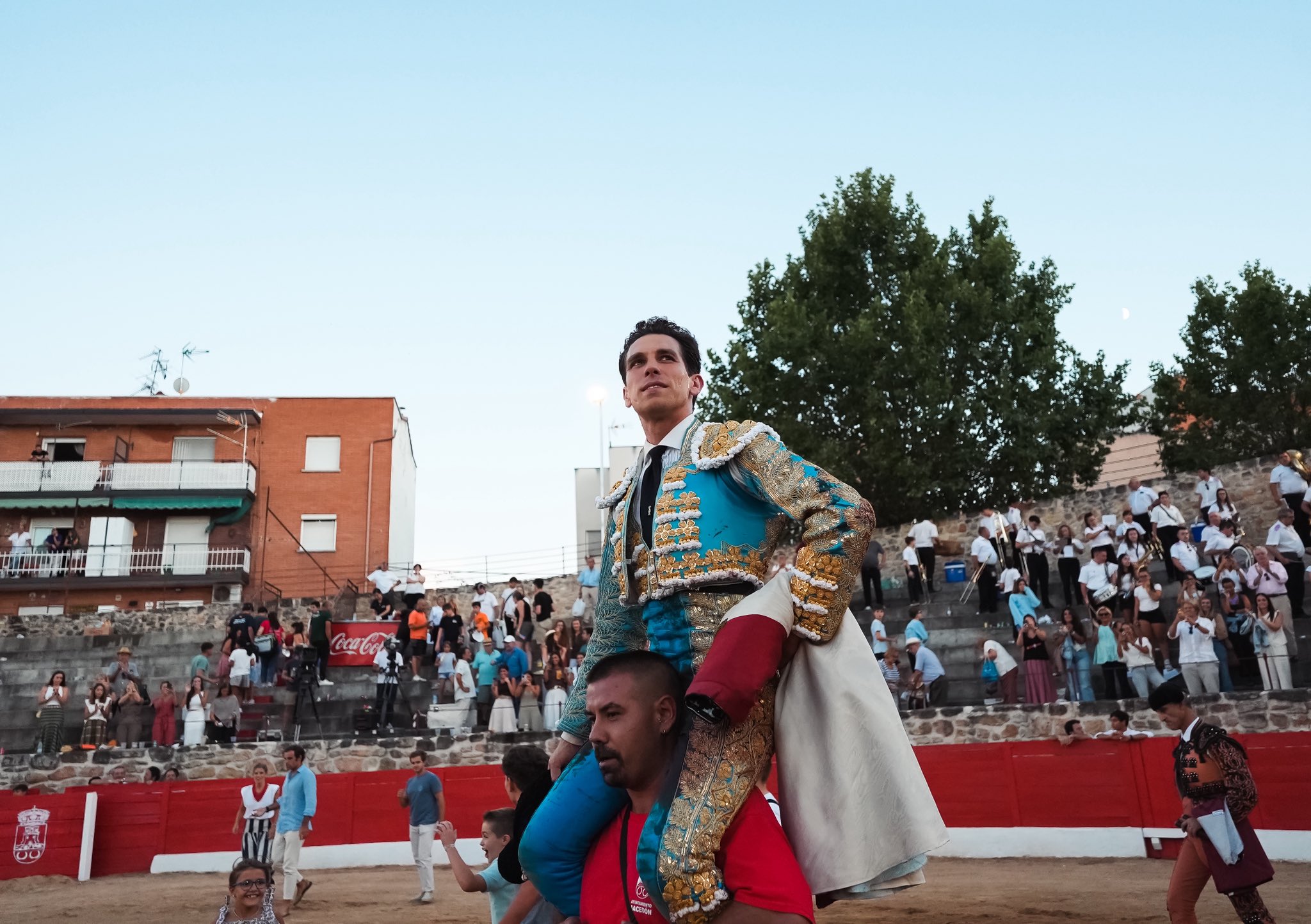 Ginés Marín y Christian Parejo, grandes triunfadores de la jornada taurina (Resultados)