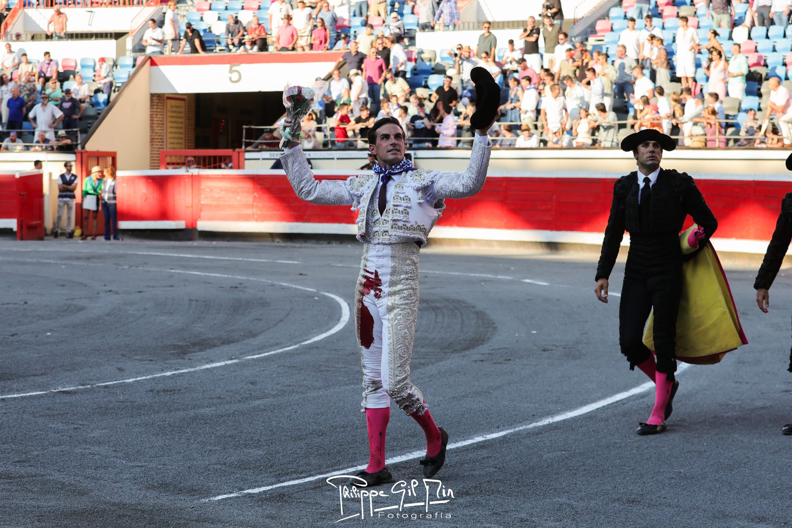 Fernando Adrián firma lo más rotundo en el cierre de las Corridas Generales de Bilbao