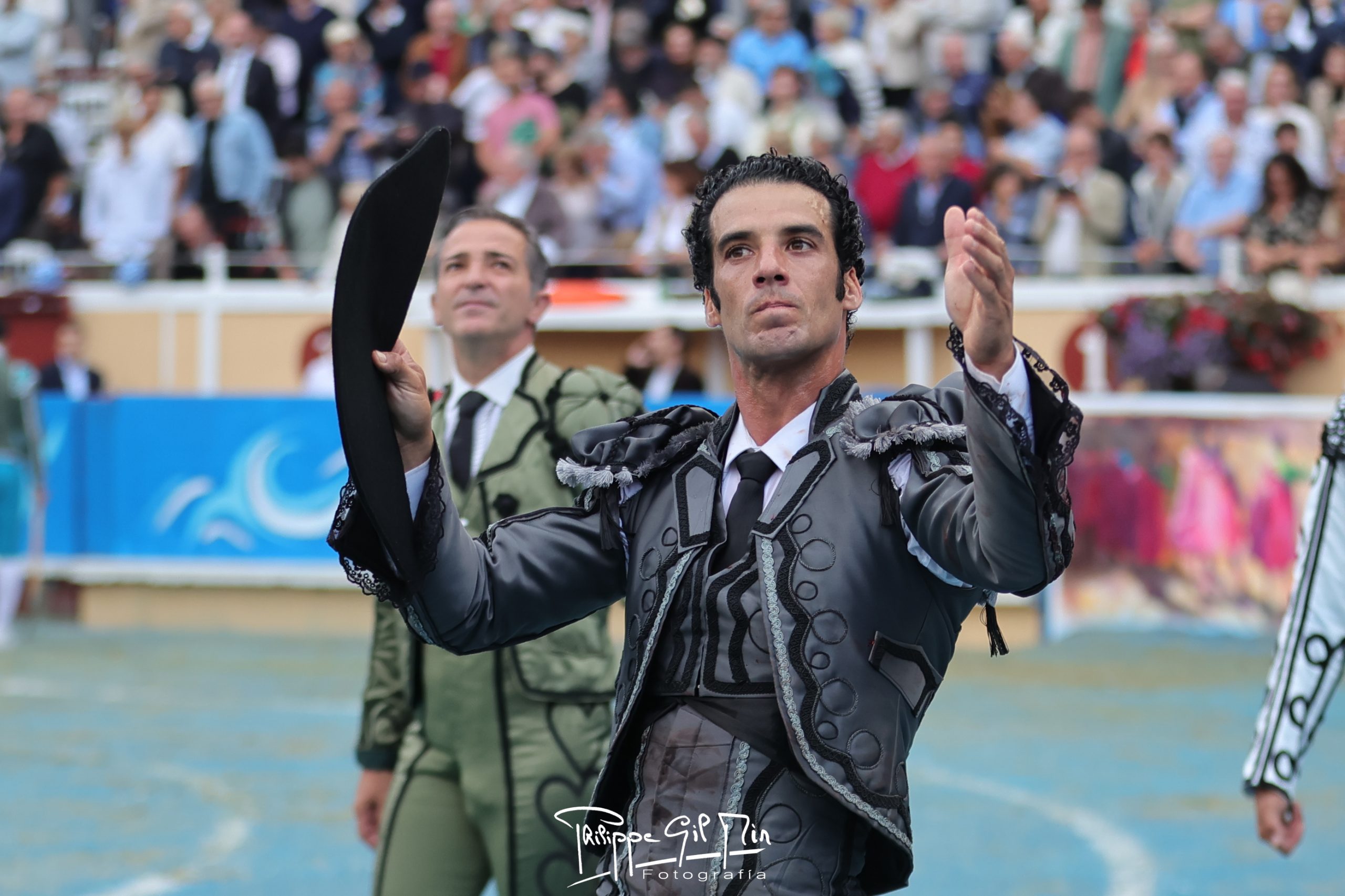 Morenito de Aranda y David de Miranda brillan en la exigente corrida de Zacarías Moreno en Bayona