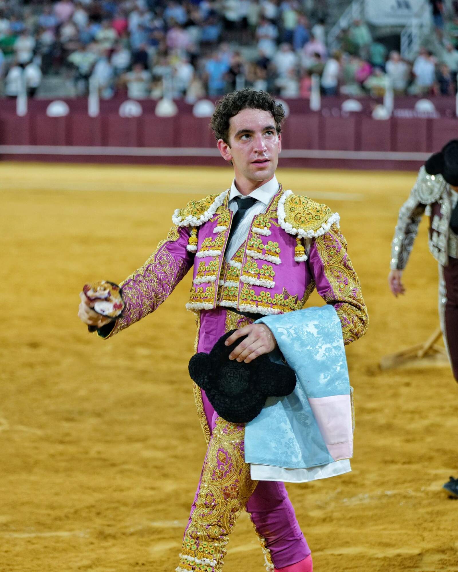 La espada priva de triunfos a Galván, Jiménez y Hernández en la primera corrida del abono de Málaga