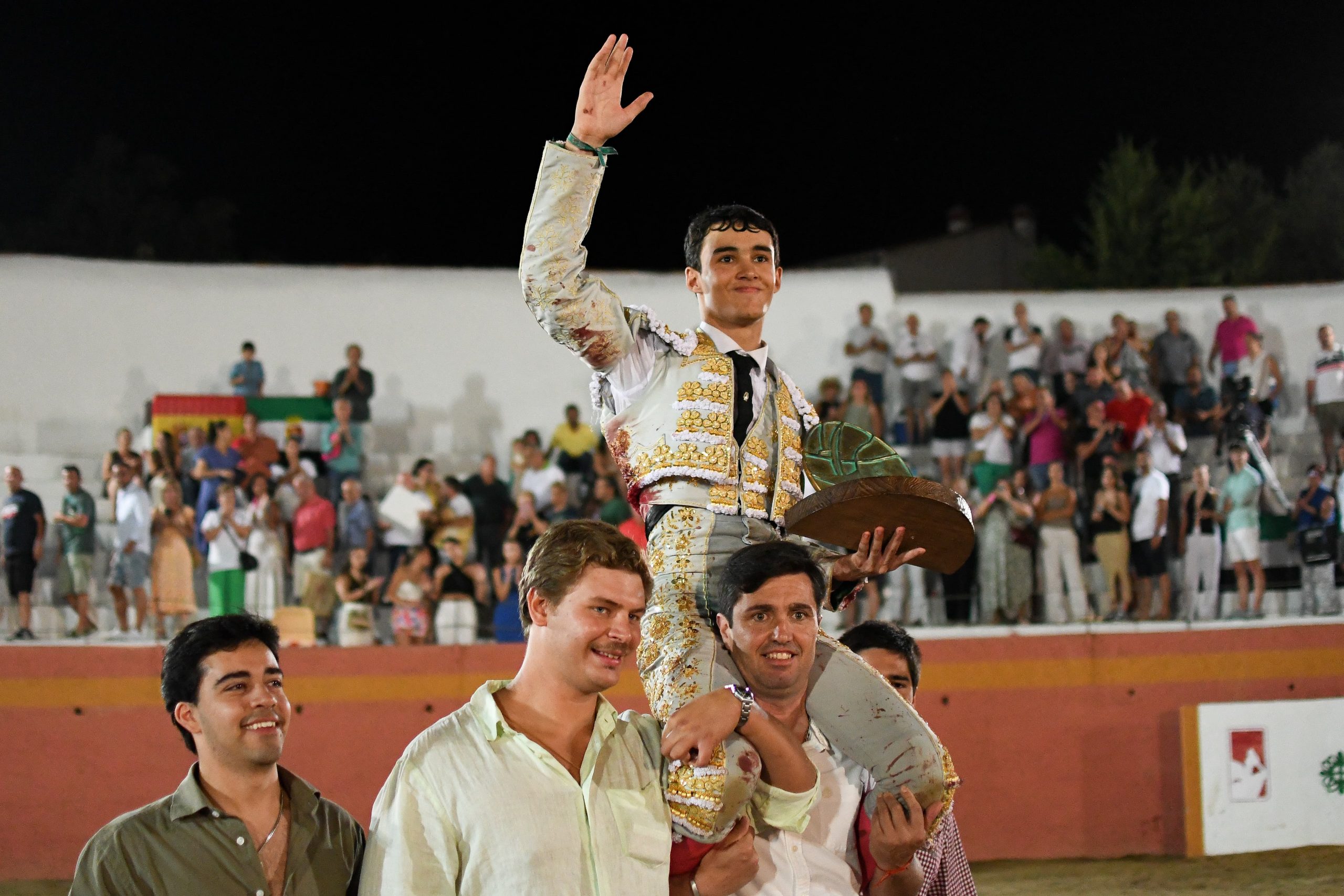 Un gran Tomás Bastos se impone a base de personalidad en la final del circuito de Extremadura