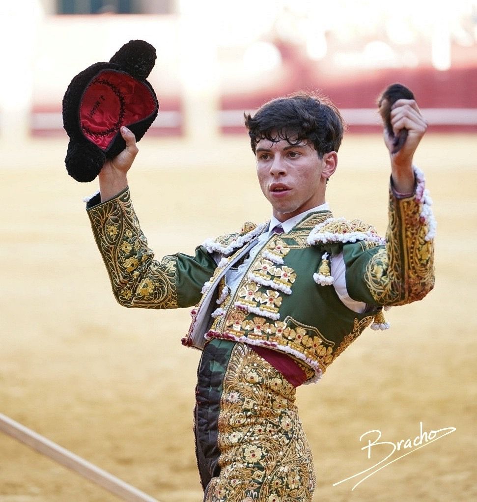 Julio Méndez y López Ortega, oreja en la novillada de abono de la Feria de Málaga
