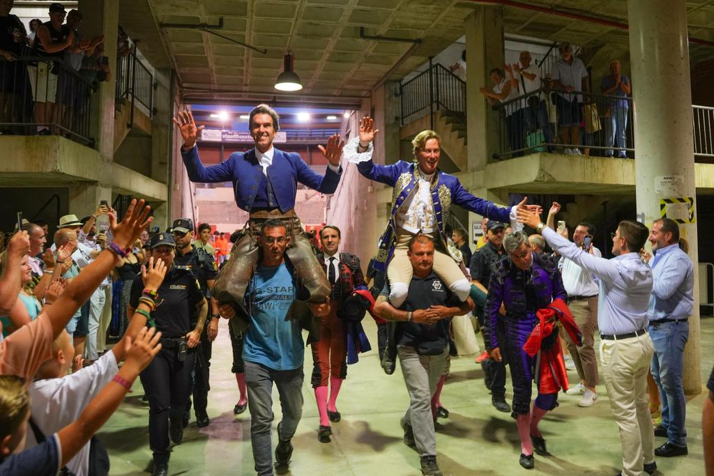 Rui Fernandes y Sergio Galán salen a hombros en Alcalá de Henares