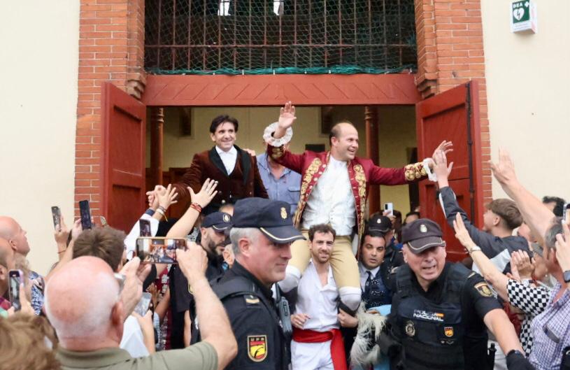 Diego Ventura y João R. Telles abren la puerta grande de el Bibio
