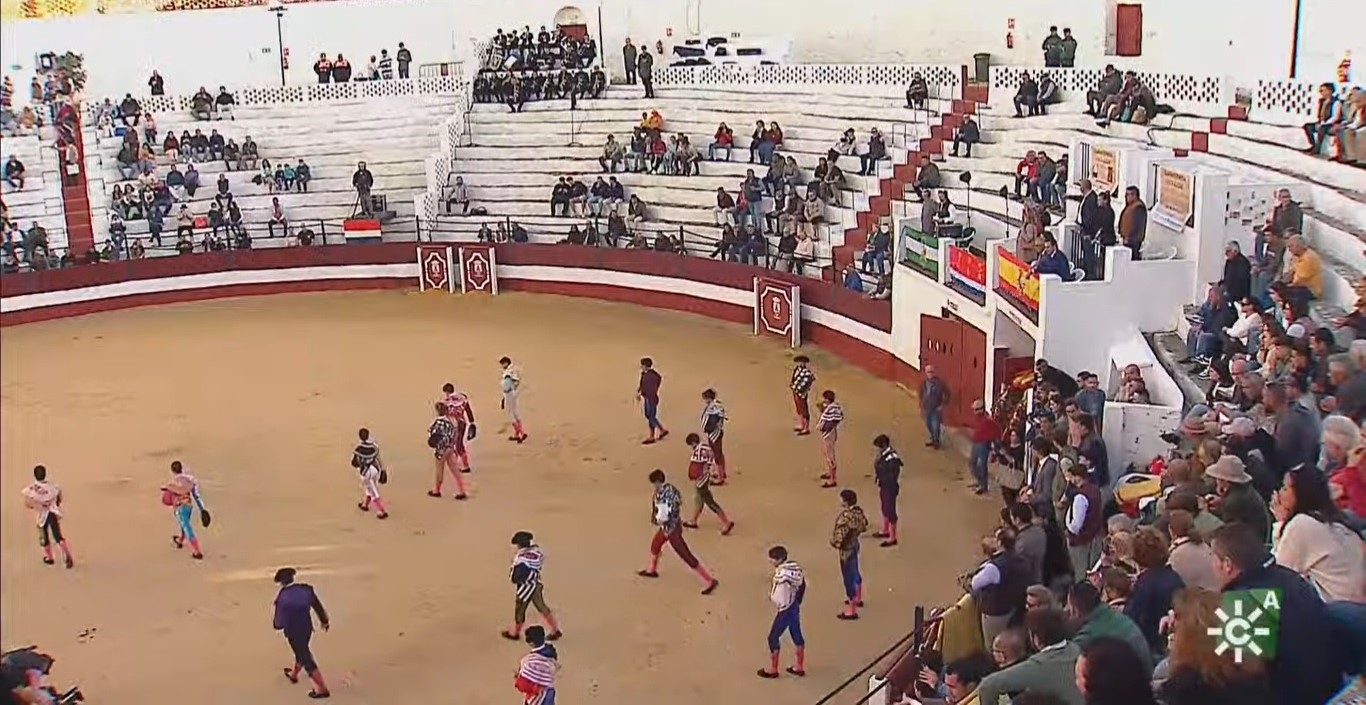 Gran tarde de toreros y toros en Tarifa