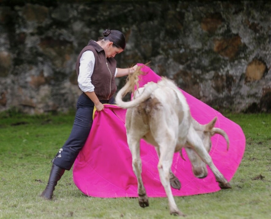 Miriam Cabas se prepara en el campo mexicano de cara a su presentación por estas tierras