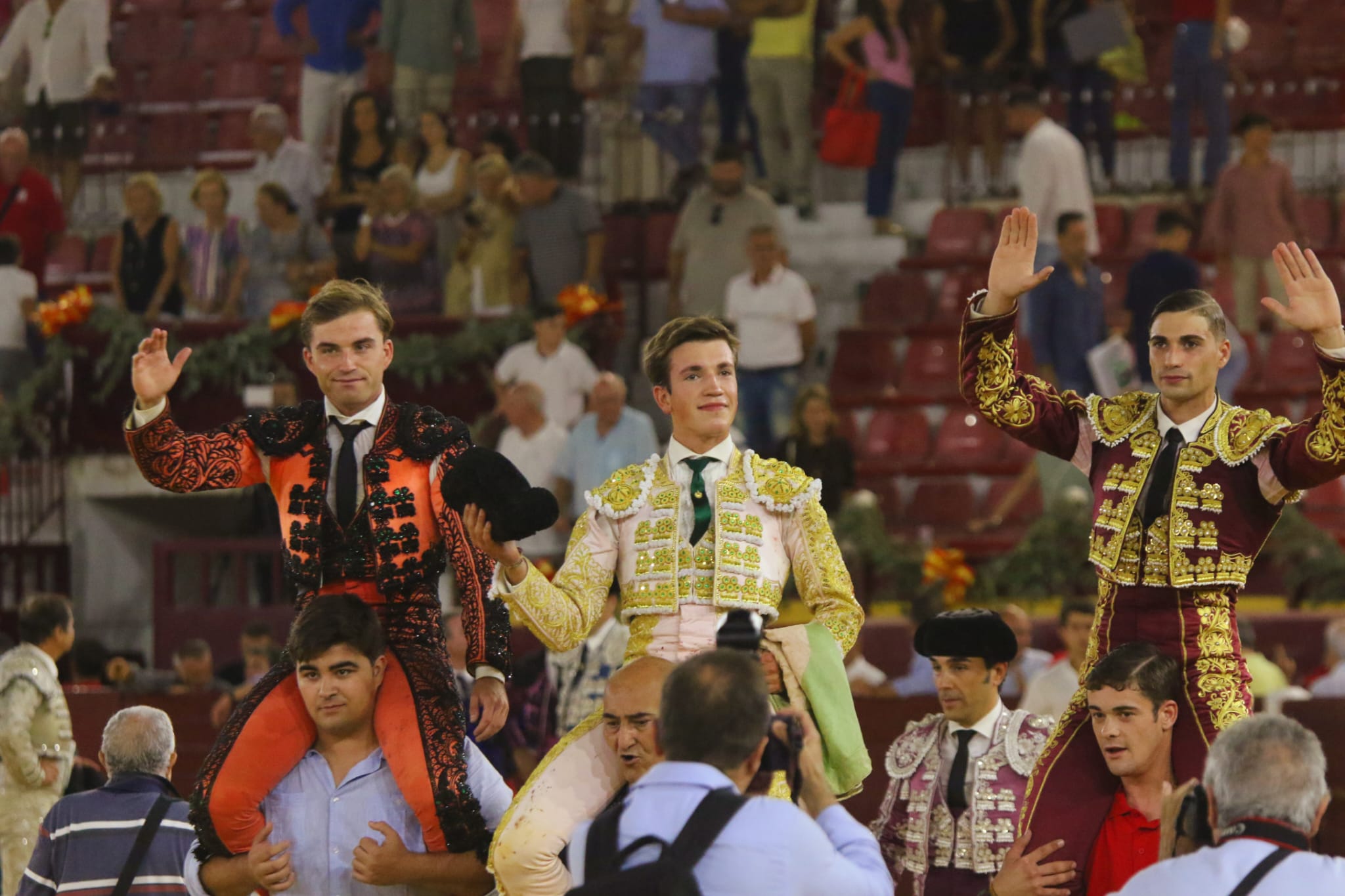Tarde triunfal en Murcia ante unos Fuente Ymbros encastados