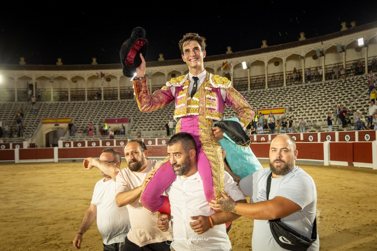 Samuel Navalón abre en volandas la Feria de Albacete