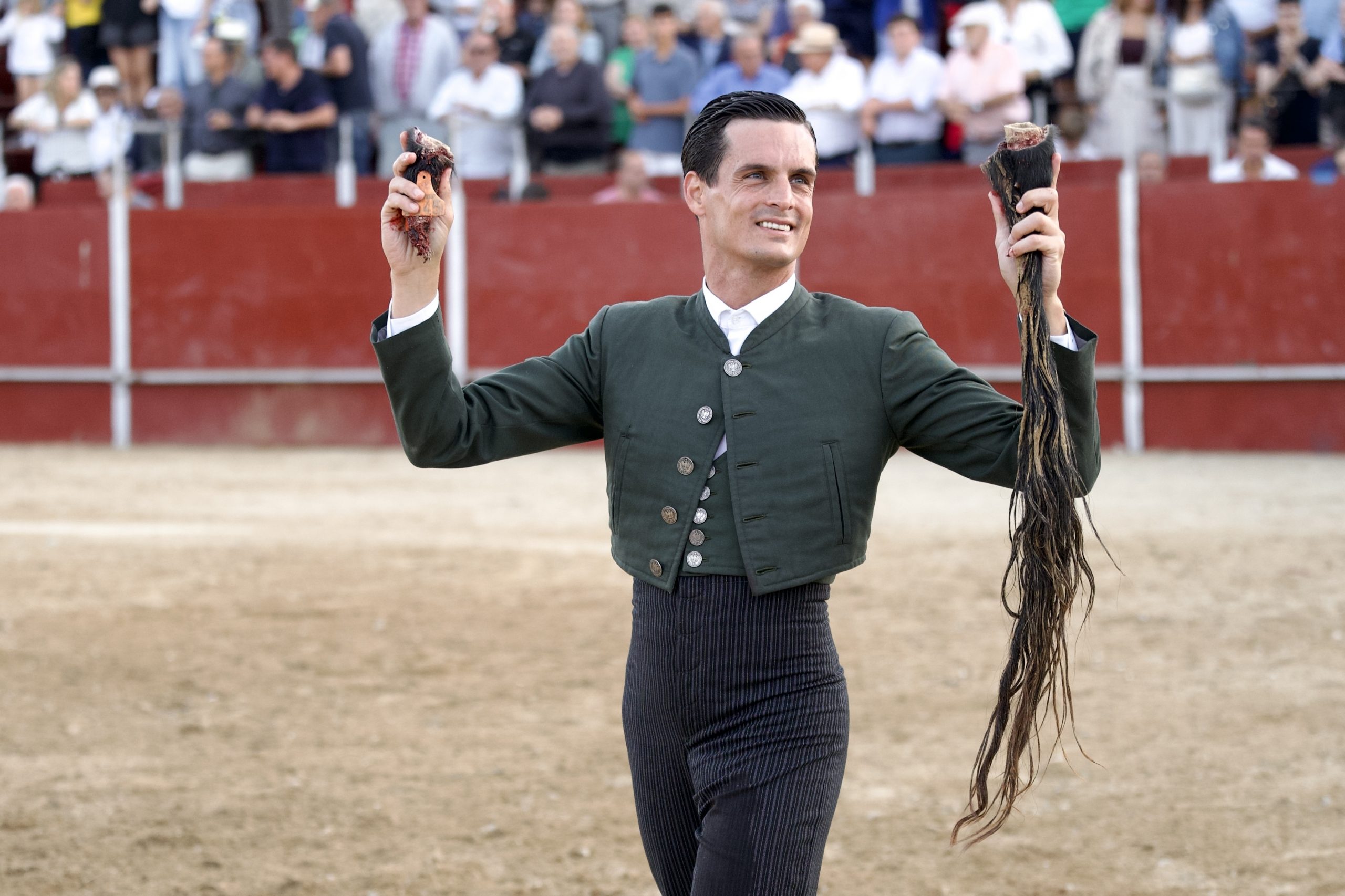 Galván, Carlos Aranda y Mariscal Ruiz, grandes protagonistas de la jornada taurina