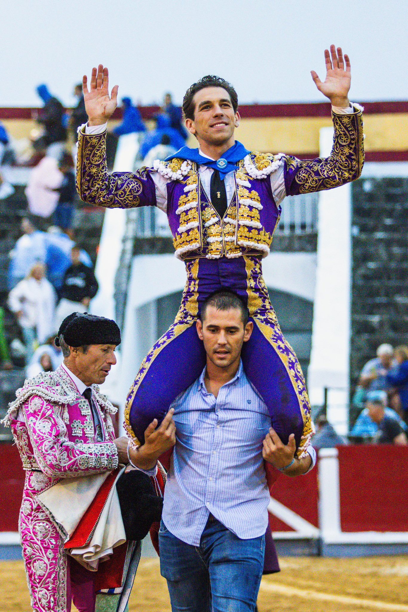 Rotundo triunfo de Ginés Marín bajo un aguacero en Santoña