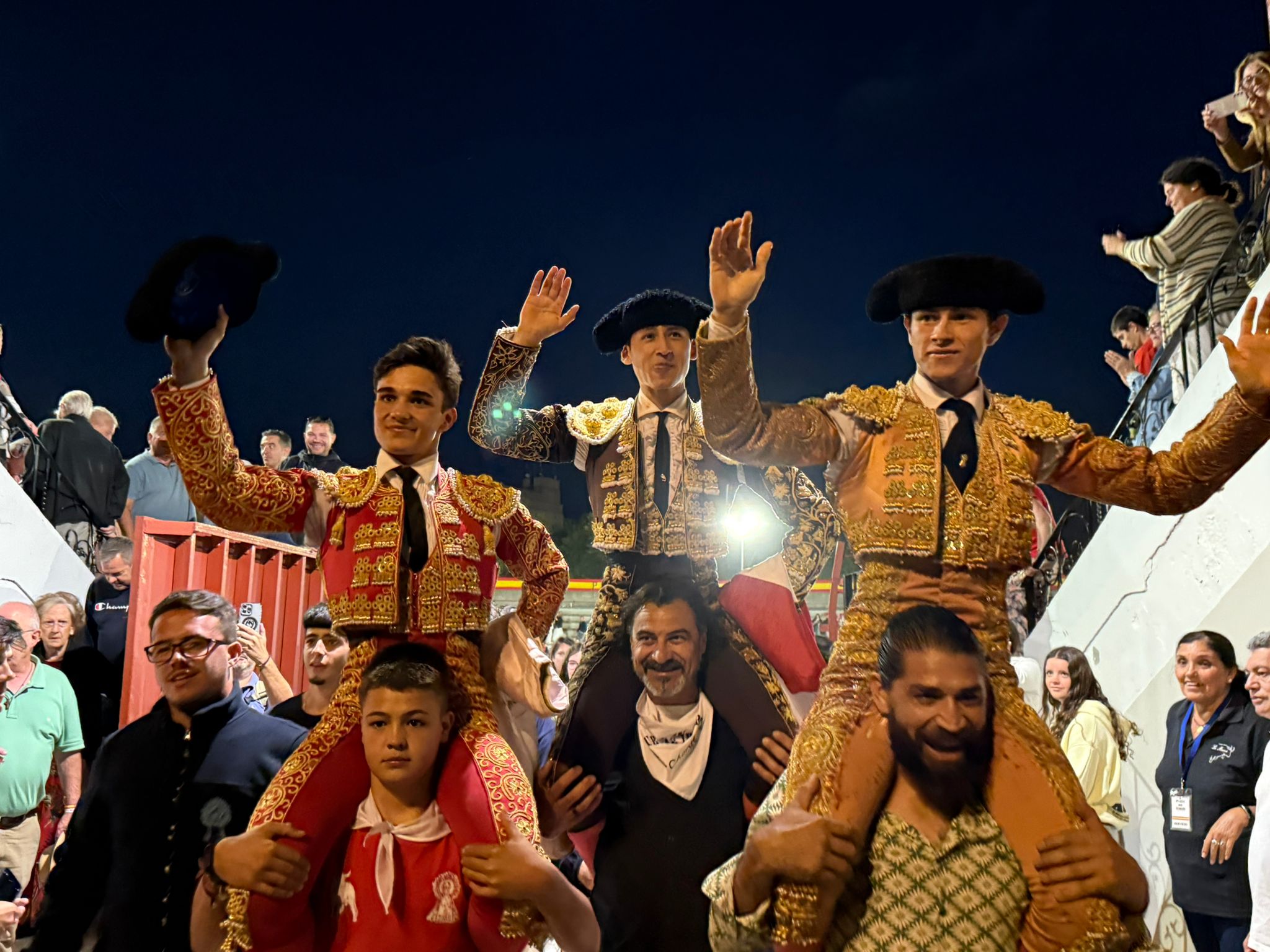 Osornio, Palacio y Torija cortan dos orejas y brillan ante la gran novillada de Polo Saiz