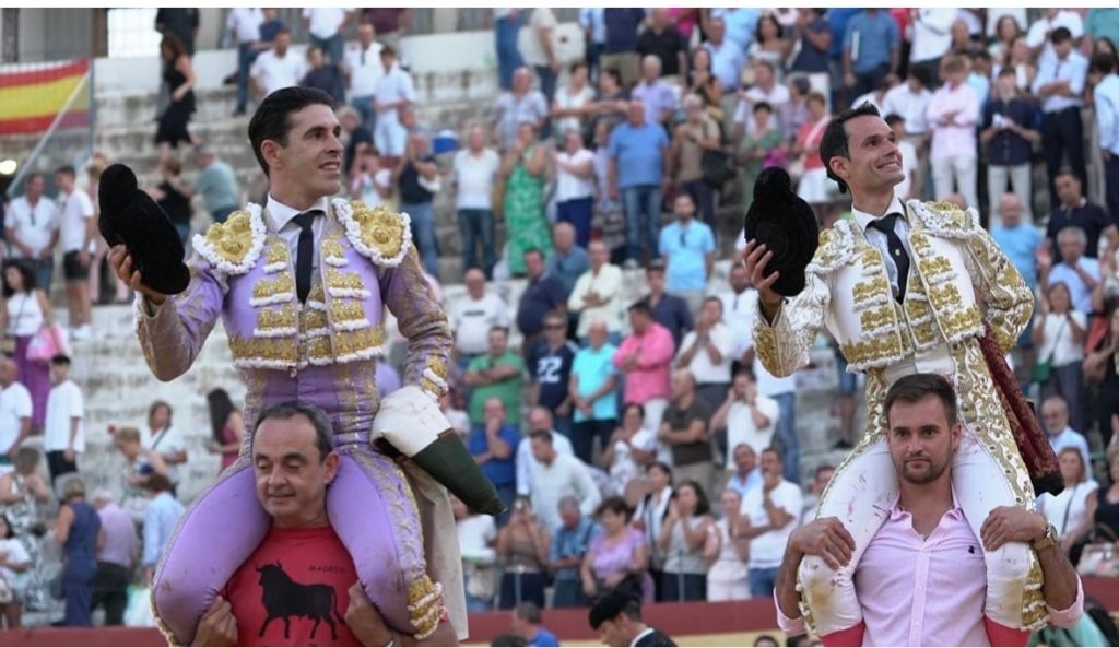 Puerta grande para Talavante y Puerta en Cehegín
