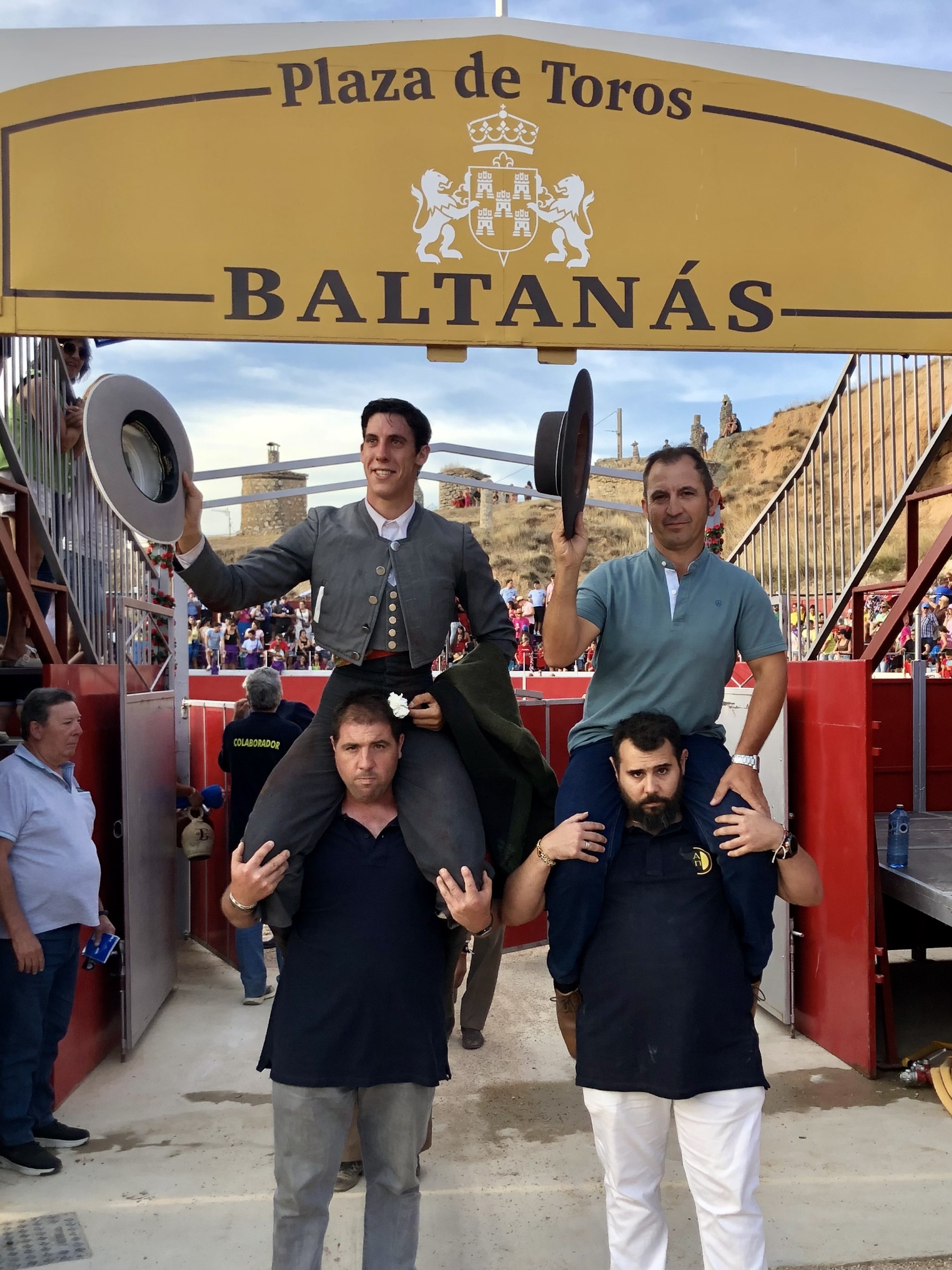 Diego García triunfa a lo grande en Baltanás que  celebró con un gran éxito su V Festival del Certamen Taurino 