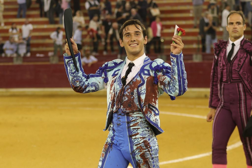 Ismael Martín y Molina, lo más destacado en la goyesca del Día del Pilar
