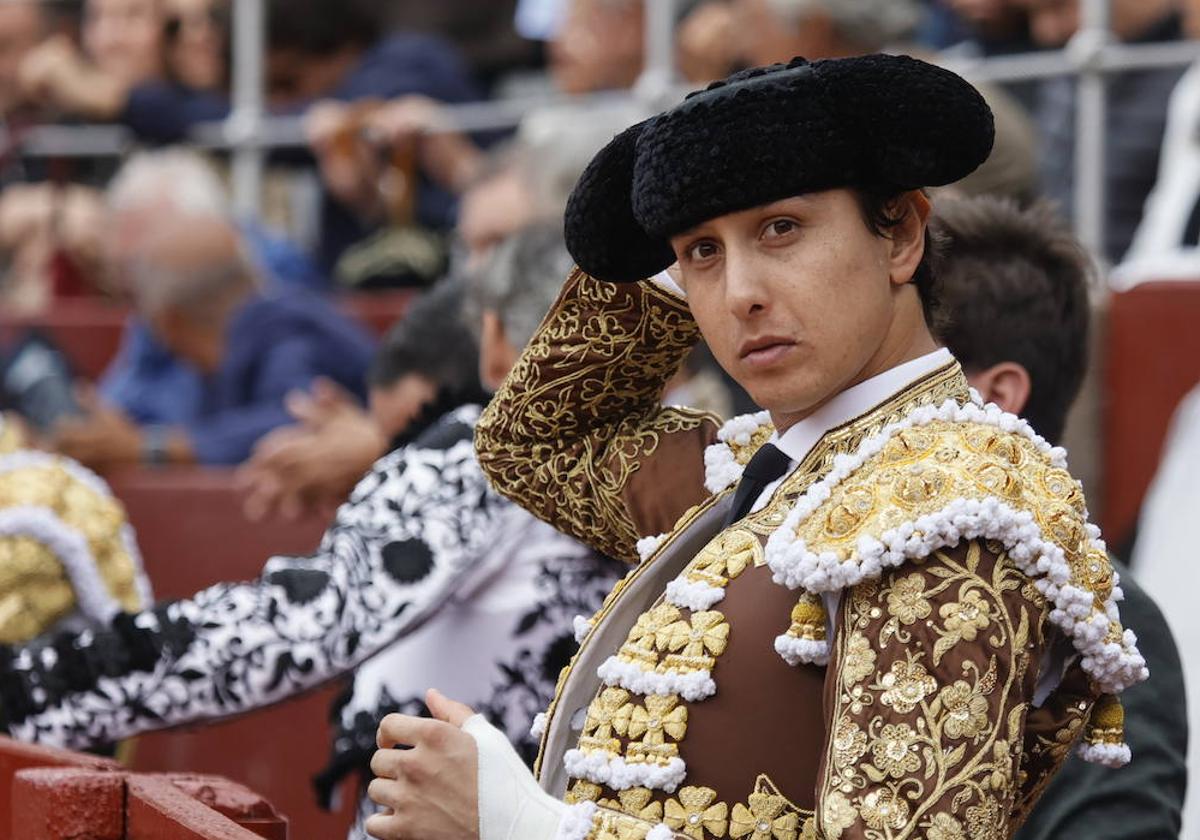 Roca Rey oficializa su apoderamiento con Luis Manuel Lozano