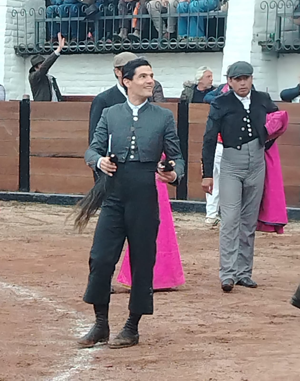 Aguado deslumbra en Tambo Mulalo con el indulto de “Artista” y un triunfo rotundo