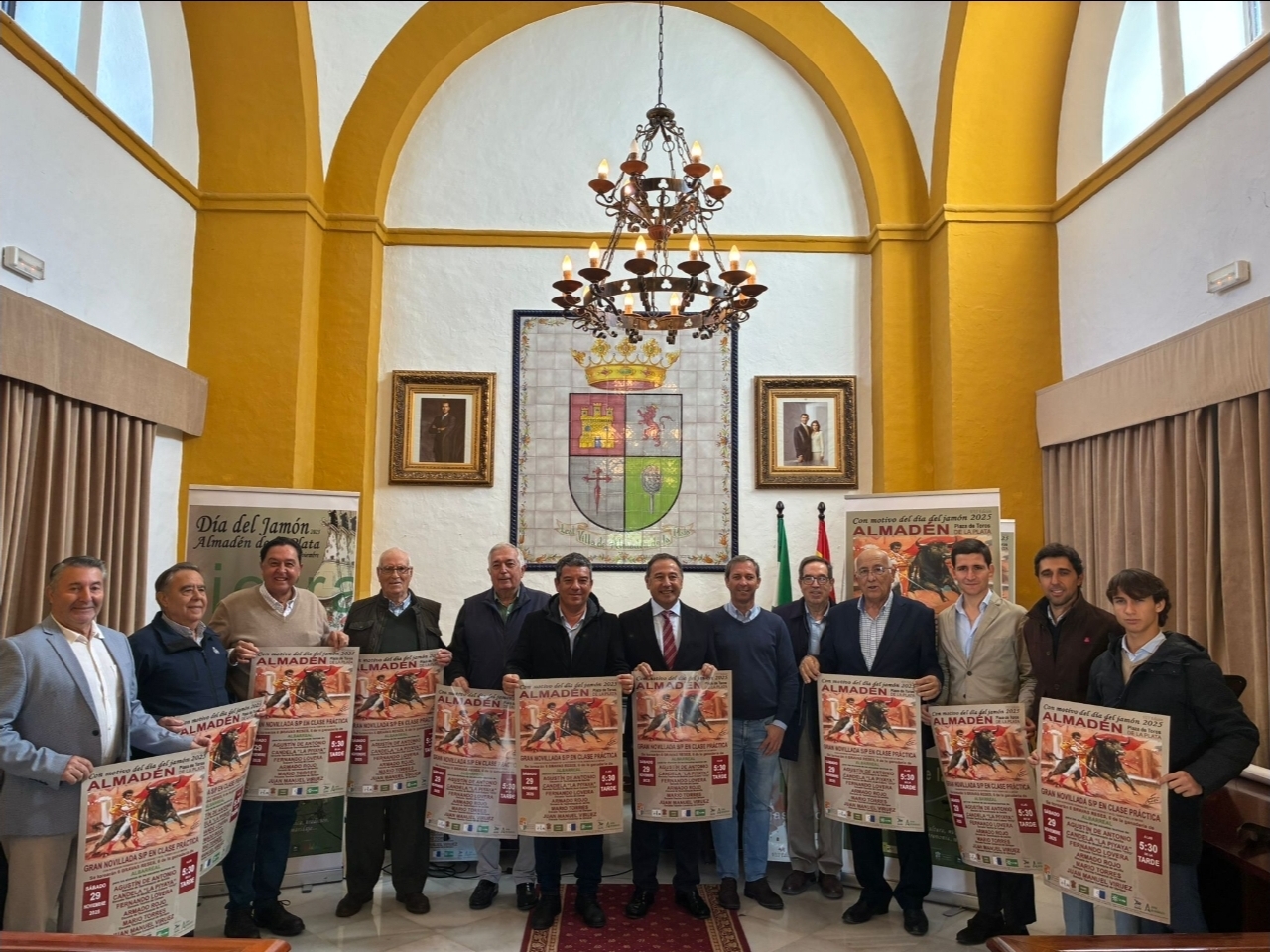 Almadén de la Plata presenta el cartel de su novillada del Día del Jamón 2024