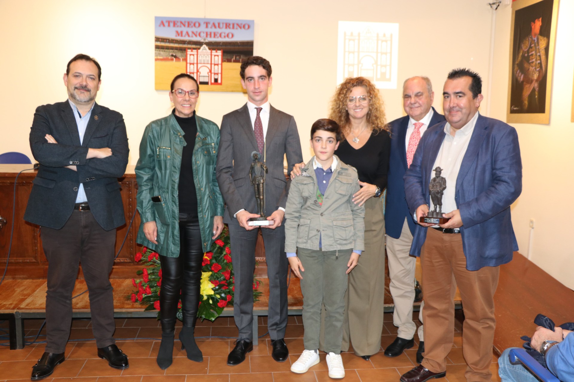Víctor Hernández en el Ateneo Cultural de Ciudad Real: “La esencia del toreo puro es la entrega”