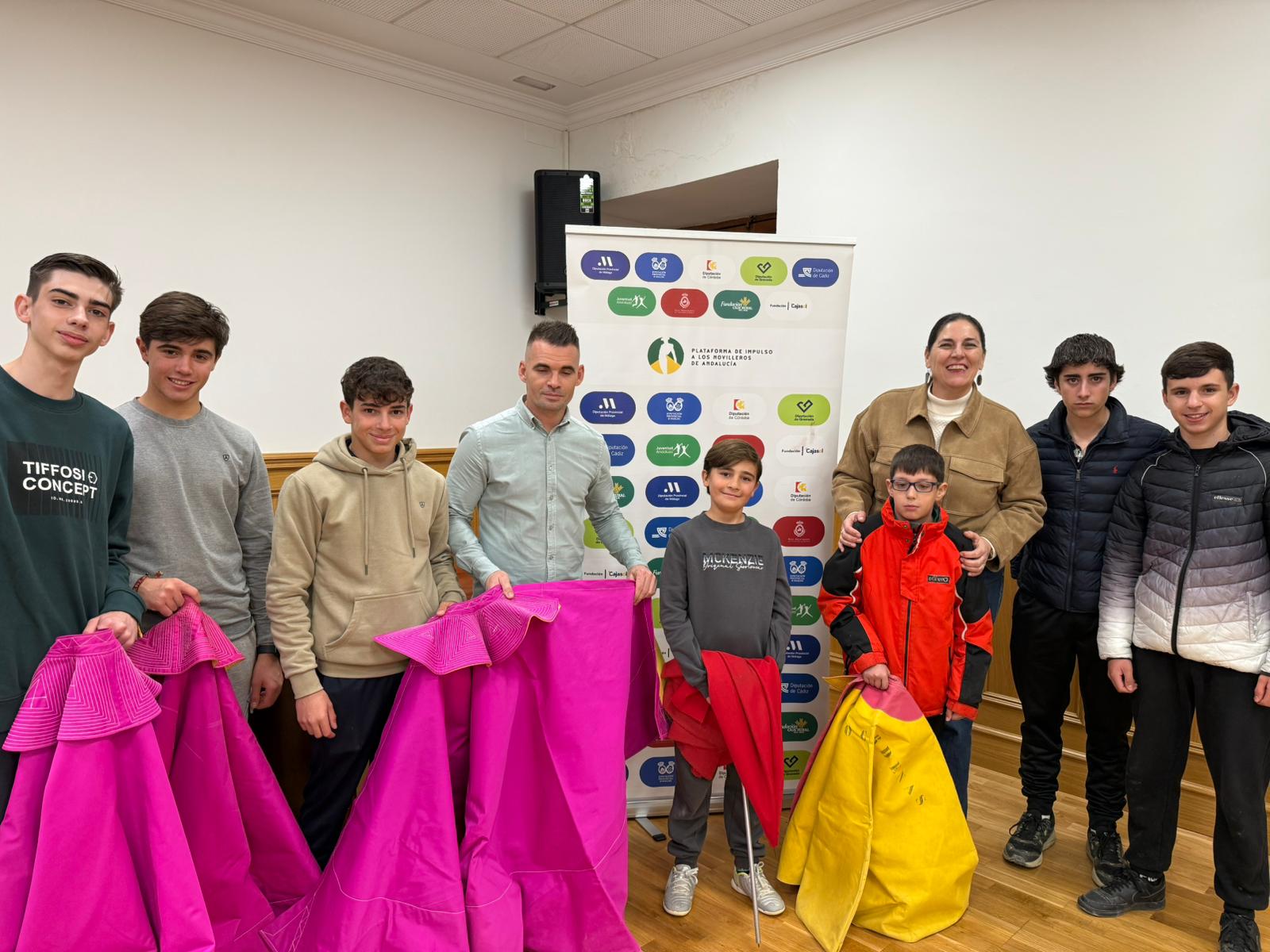 Atarfe reconoce a los alumnos de su Escuela Taurina tras una temporada 2025 llena de éxitos