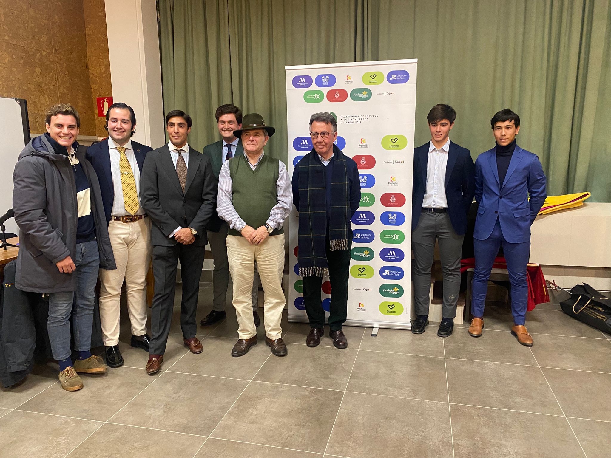 Granada reúne a sus jóvenes promesas en un coloquio que impulsa el toreo base