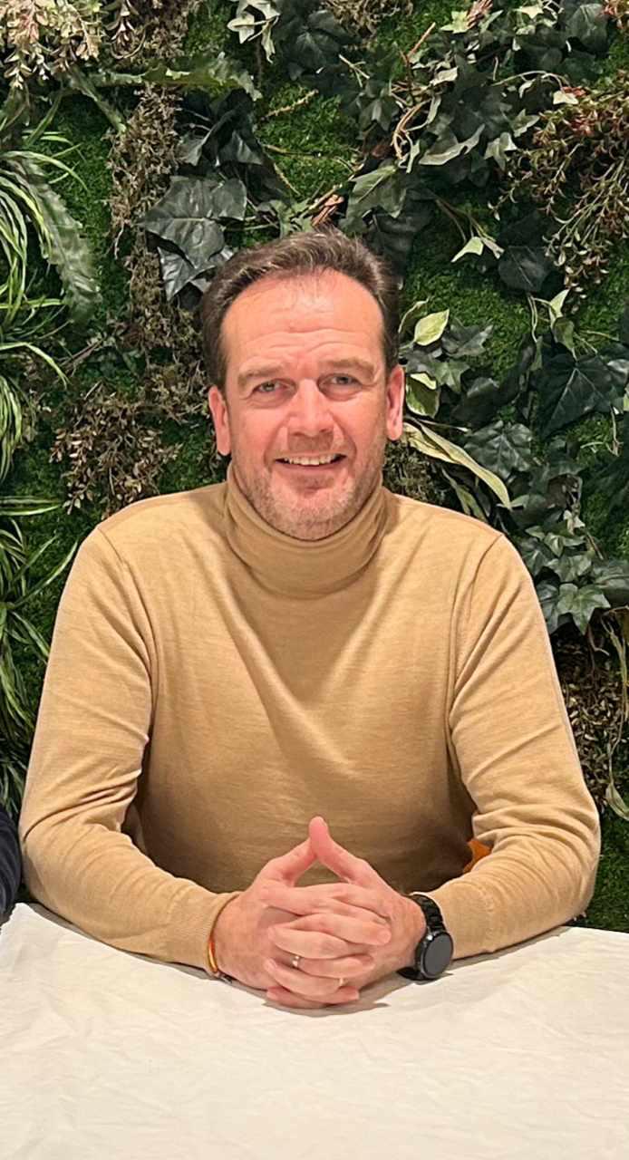 Antonio Martínez Iniesta presenta su nuevo libro La grandeza de la tauromaquia: entre historia, tradición y futuro