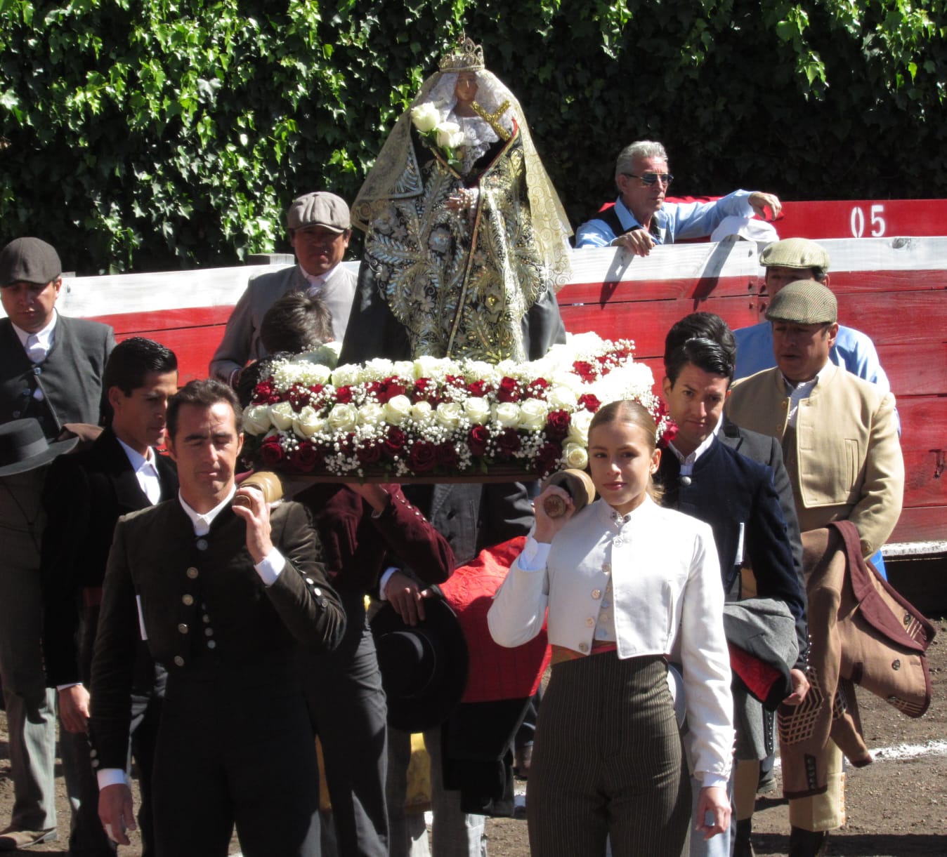 Tarde completa en Machachi: orejas para casi todos y un indulto que marca la jornada