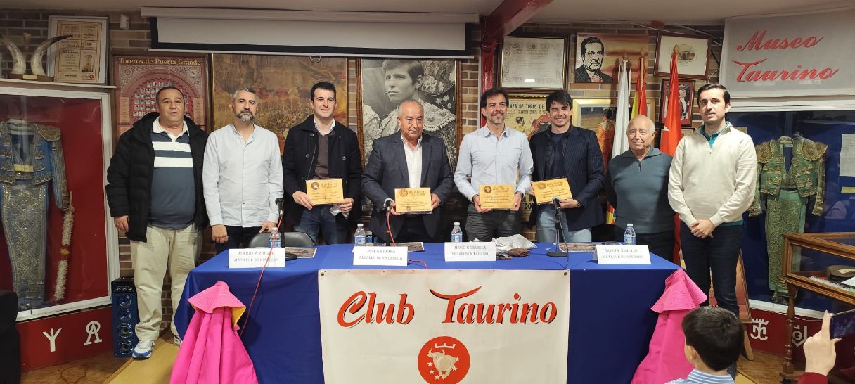 El Club Taurino Villa de Pinto reúne a Jesús Hijosa en una cita clave sobre el presente y futuro del Alfarero de Oro