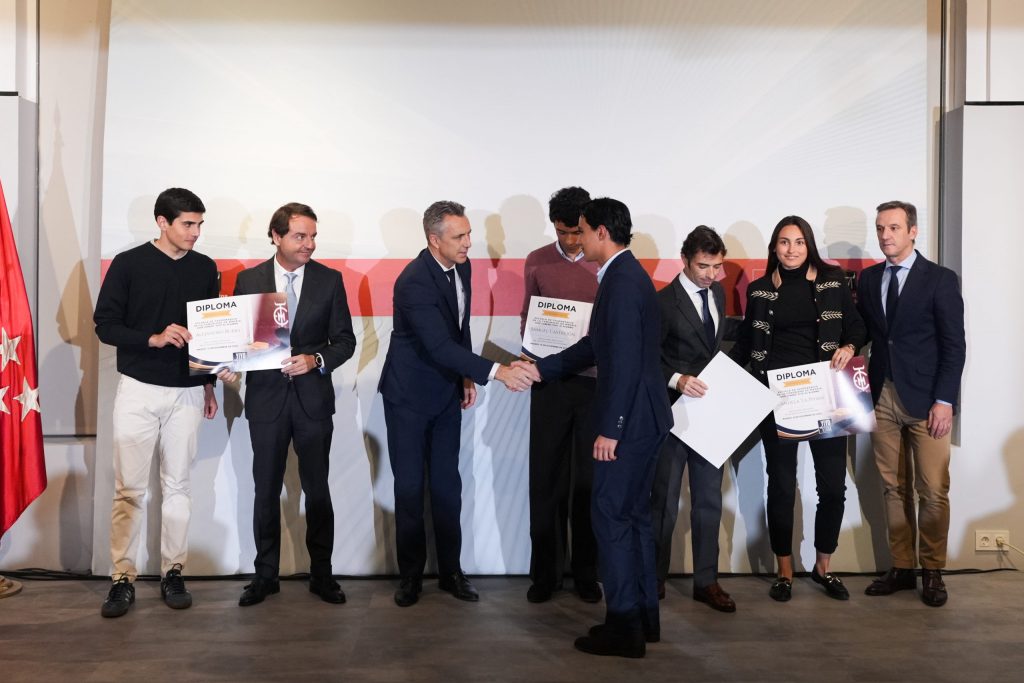 La Comunidad de Madrid distingue a los mejores alumnos de la Escuela Taurina José Cubero “Yiyo”