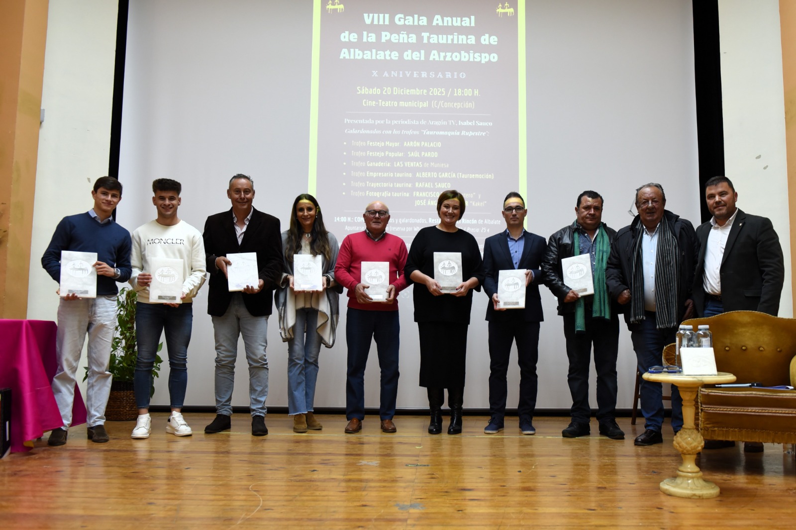 La Peña Taurina de Albalate celebra su VIII Gala ‘Tauromaquia Rupestre’ y despide a su presidente tras una década