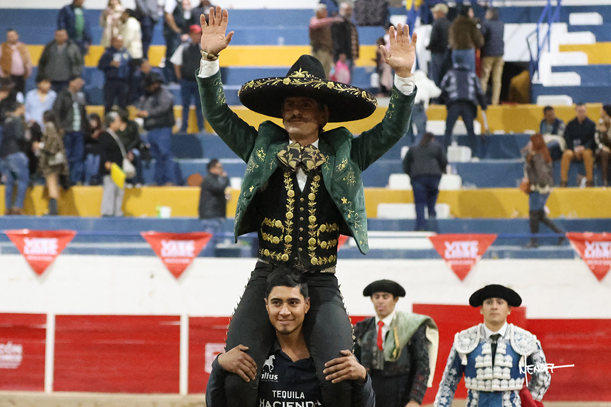 Un rotundo Emiliano Gamero triunfa en Rincón de Romos