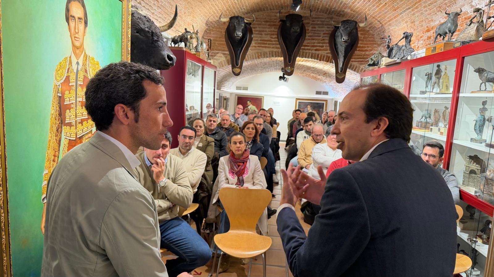 David de Miranda inaugura el curso MasterClass TOROS con un encuentro formativo en Salamanca