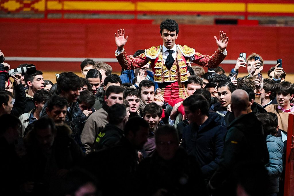 El debut de Castrejón con los del castoreño, clave de una tarde con premio en Valdemorillo