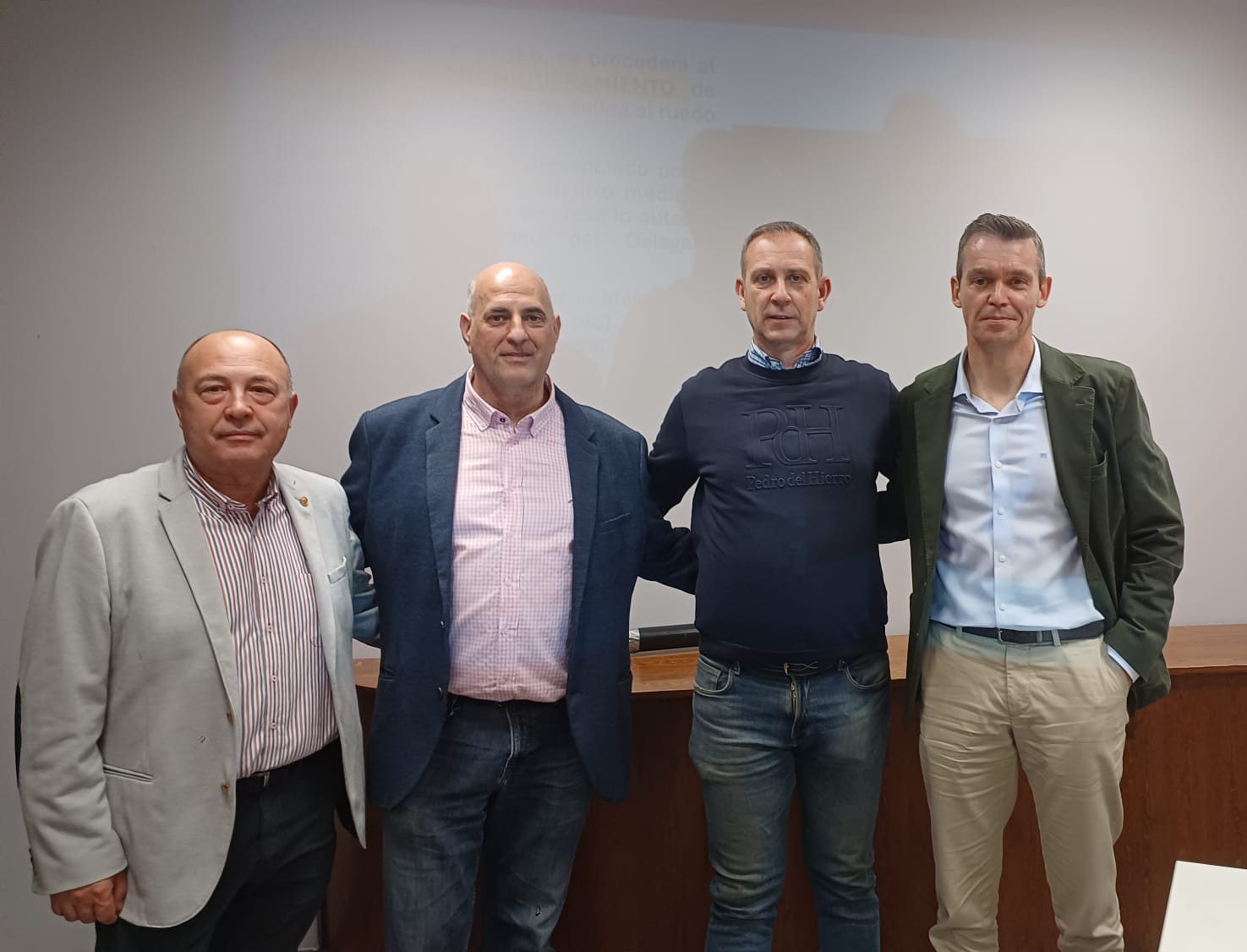 La Escuela Taurina Mar de Nubes profundiza en el papel del equipo presidencial en un encuentro de gran interés