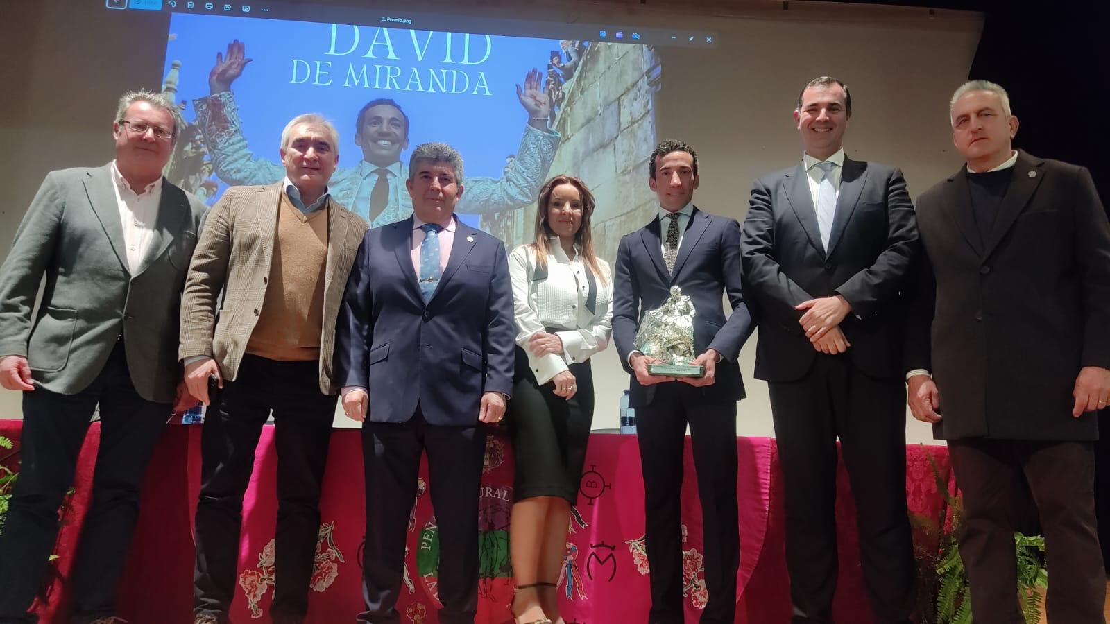 David de Miranda recibe el IV Premio Nacional “La Divisa” en reconocimiento a su gran temporada 2025