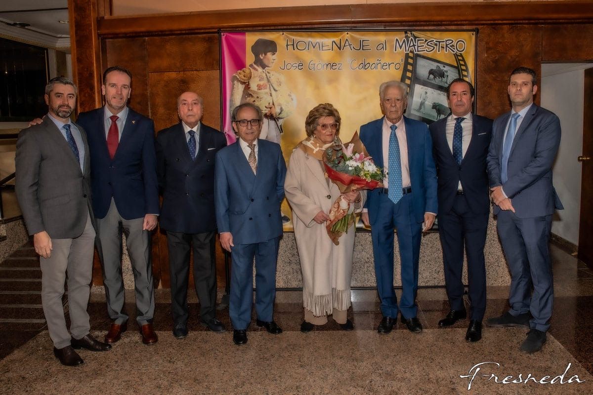 José Gómez “Pepe Cabañero”, homenajeado en una noche histórica en Albacete