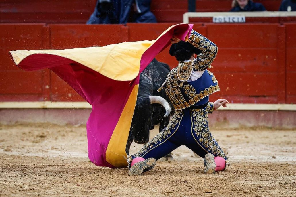 Gonzalo Capdevila: Doble debut en plazas de primera