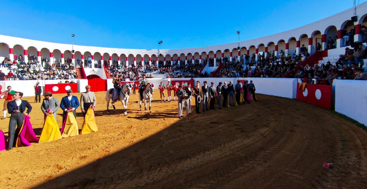 Mariana Avó, João Gregório y los novileros a pie brillan en el festival de Mourão