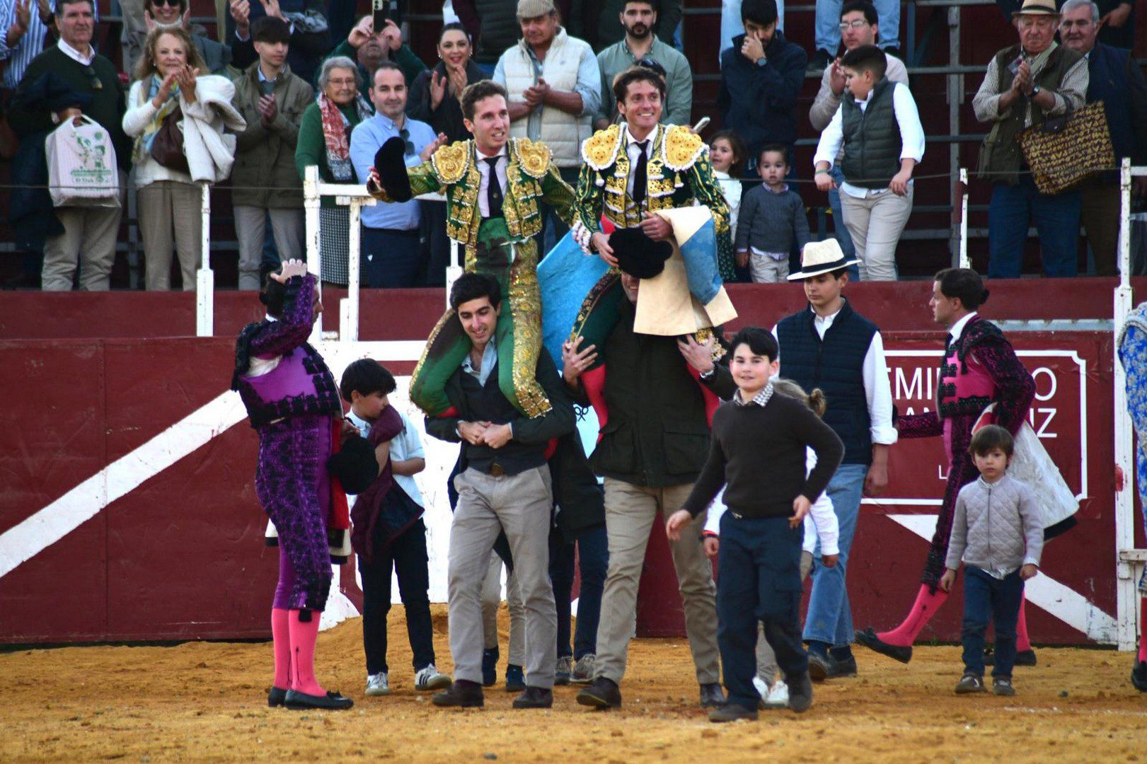 Sanlúcar la Mayor vibra con el triunfo de Lama de Góngora y Calerito